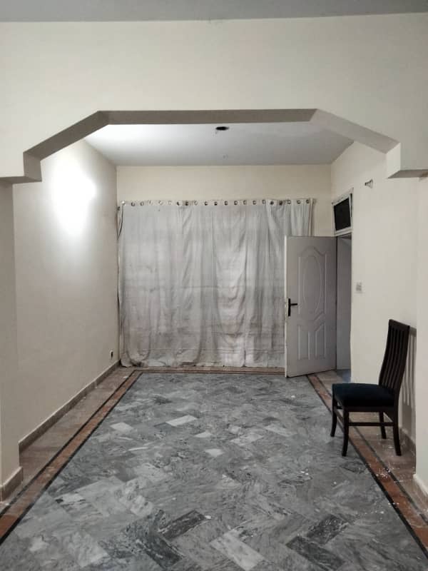 MIAN ESTATE Offers 5 Marla Lower Portion For RENT FOR SMART FAMILY 15