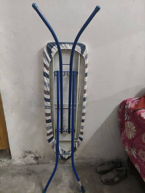 Holland imported Iron stand in good condition 3