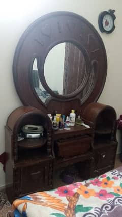 Dresser / Dressing Table / Wooden Dressing Table / Heavy Wood