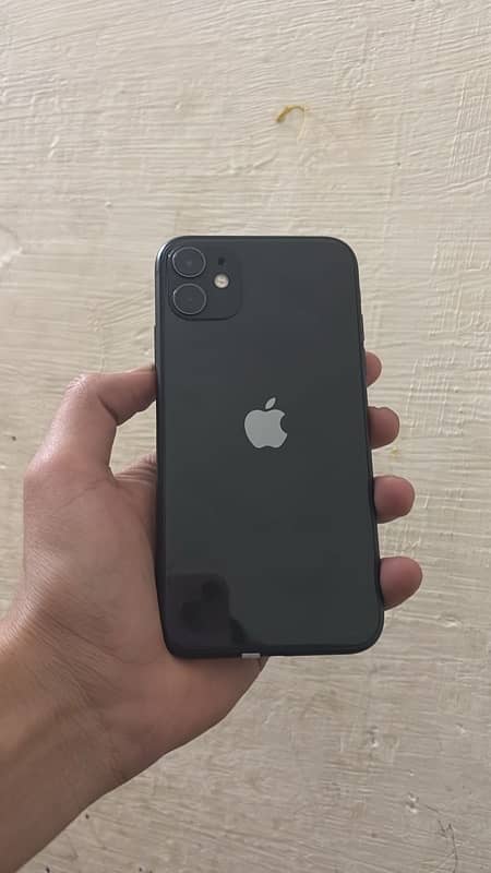 iPhone 11 (PTA Approved) 128 GB 10/10 condition 0