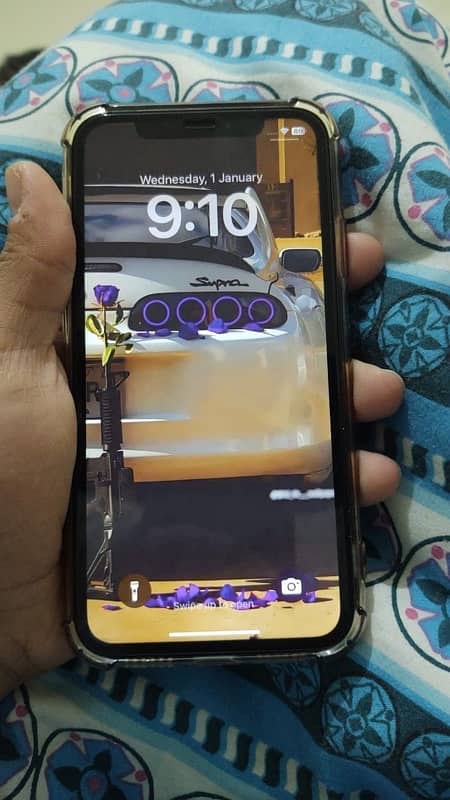 IPhone xr (like new) 0