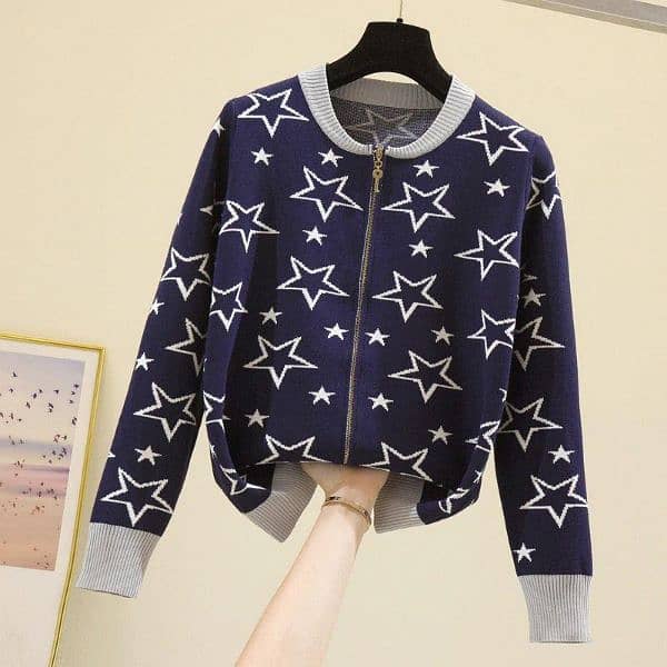 1 pc Women Stars Printed Fleece jacket _ Stylish and Cozy 3