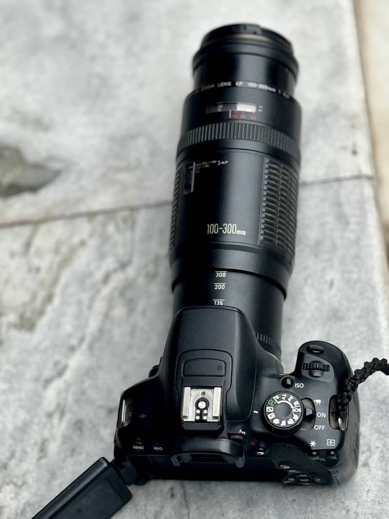 Canon 700D 100-300 lenz like new 0