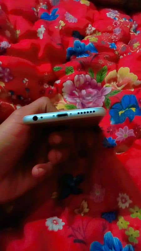 iphone 6 Non Pta memory 64Gb condition 10 by 10 urgent sale 4