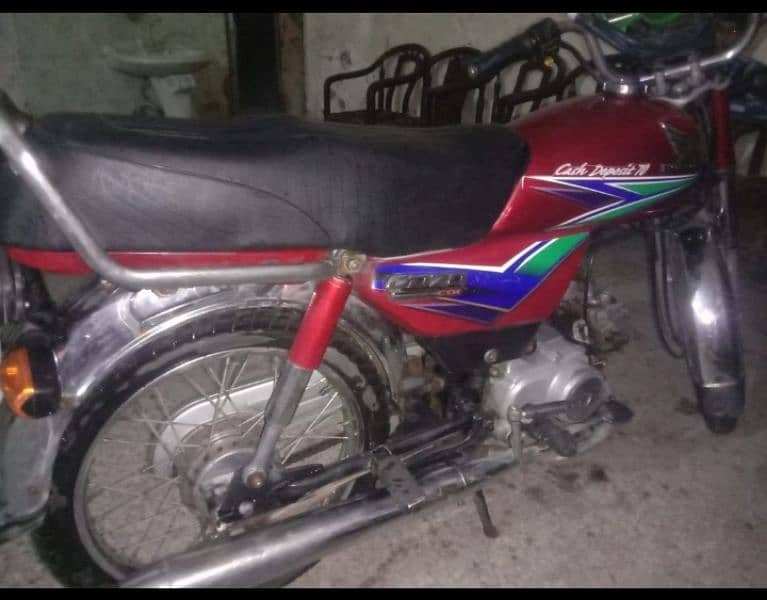 HONDA 70 BICKE FUII OK 0