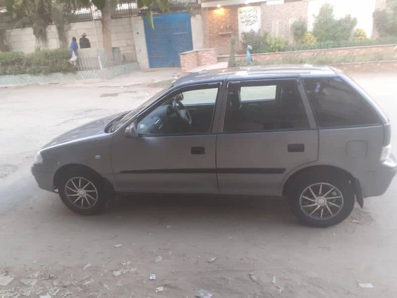 Suzuki Cultus VXR 2015 11