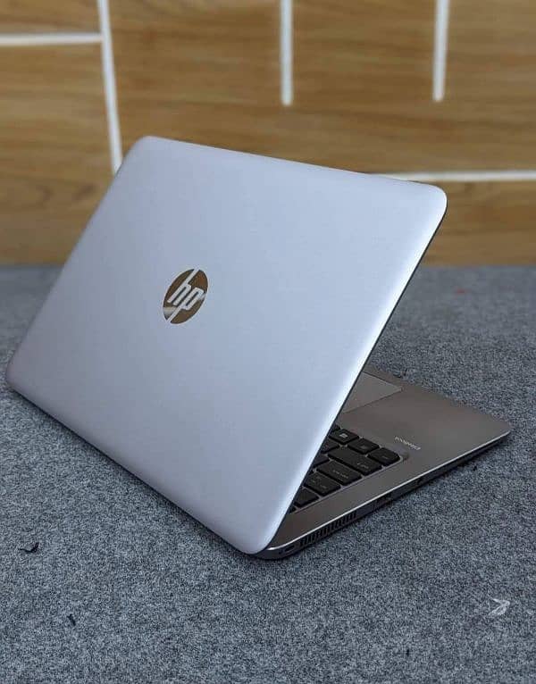 Hp i5/6Th Gen 1040 G3 8/256 0