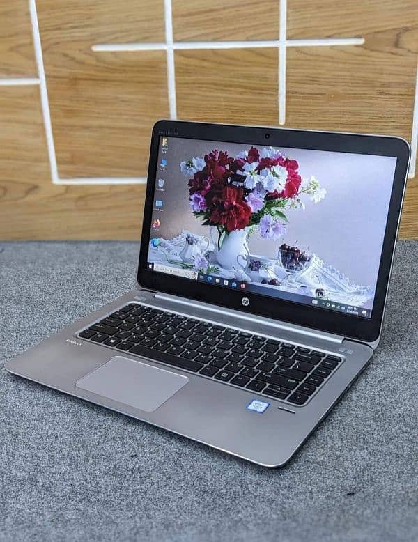 Hp i5/6Th Gen 1040 G3 8/256 3