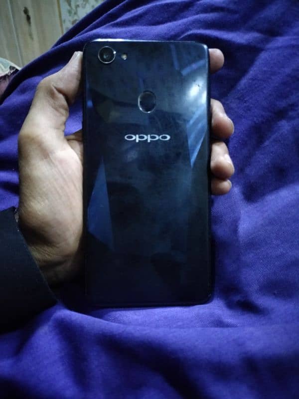 oppo f7 4.64 3