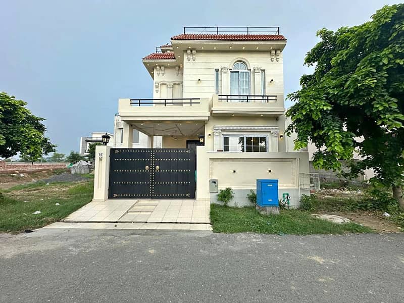 3 Years Installment Plan Luxury Brand New House In DHA 11 Rahbar 0