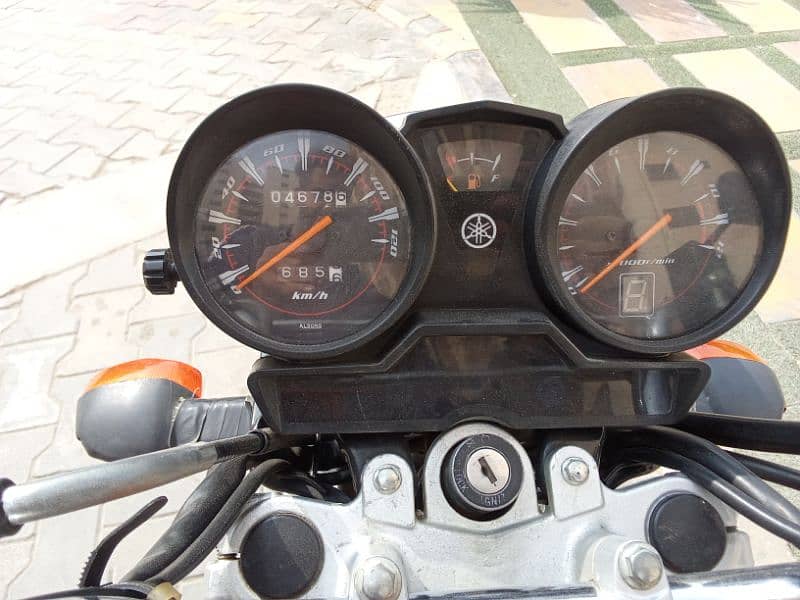 Yamaha YBR 125G model 2024, urgent sale 5