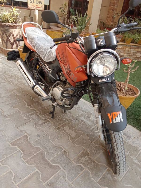 Yamaha YBR 125G model 2024, urgent sale 11