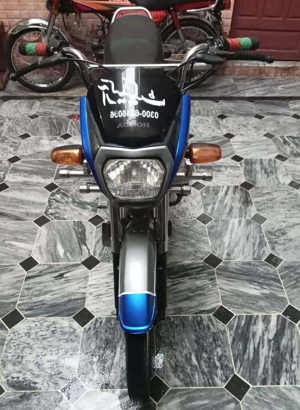 Honda 70 Dream/Exchange Possible 5