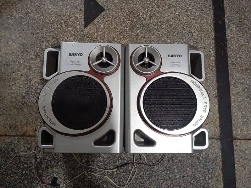 Sanyo Speakers Special 1