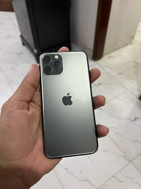 Iphone 11 pro 64 gb factory unlocked 0