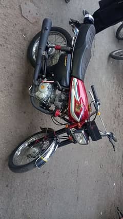 original Honda 125 2016 model for sale urgent