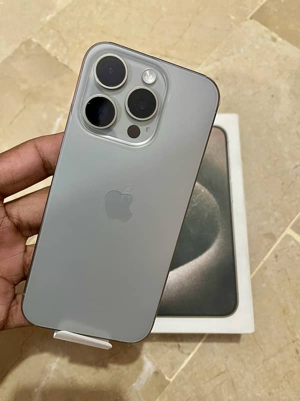 iPhone 15 Pro Natural Titanium 128gb With Box Pack 0