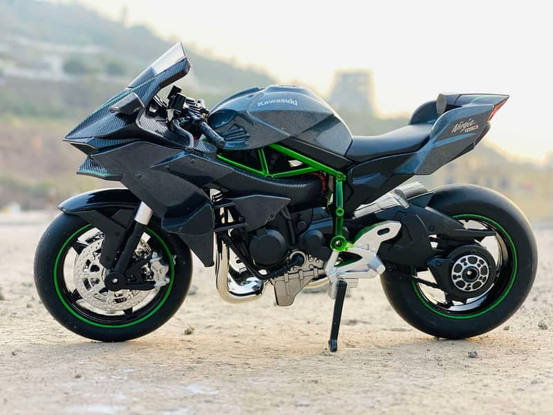 Kawasaki Ninja H2 supersport bike H2R scale motorcycle Diecast 2