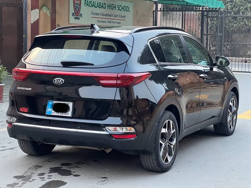 KIA Sportage AWD 2021 5