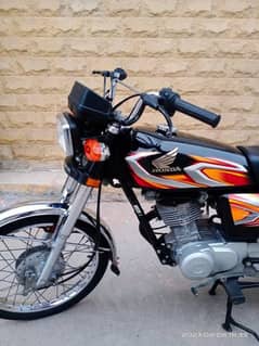 Honda CG 125 2022 black colour for sale