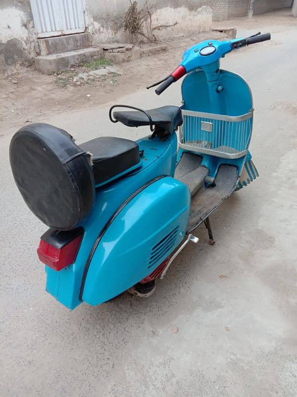 Vespa 2017 3