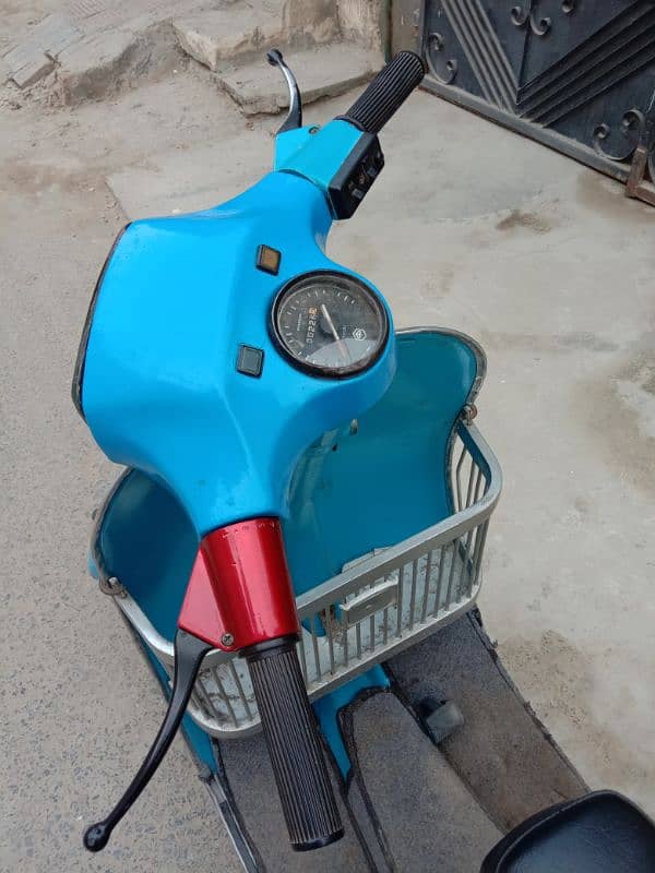 Vespa 2017 4