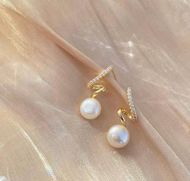 beautiful pearl tops 2