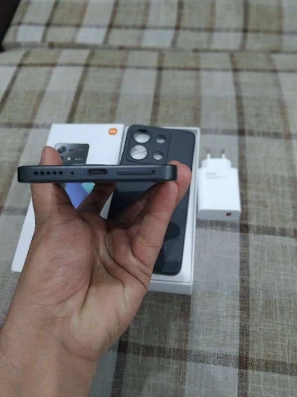 Redmi note 13 8/256 4