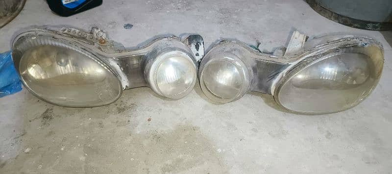 KIA SPECTRA HEADLIGHTS 0