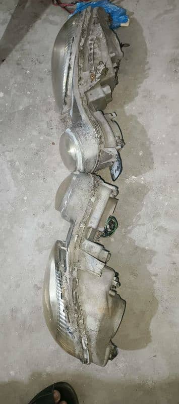 KIA SPECTRA HEADLIGHTS 1