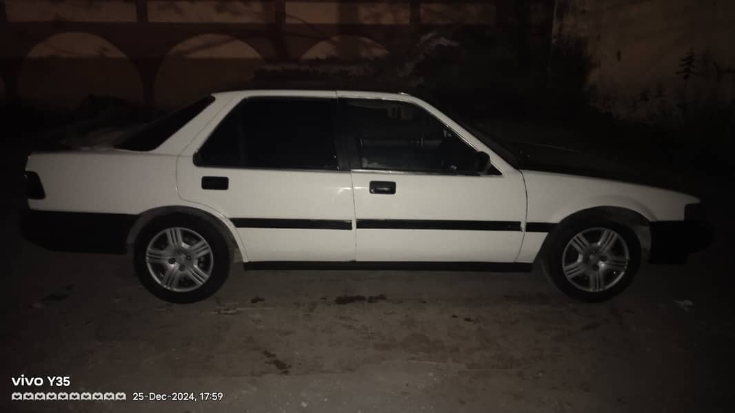 Honda Accord 1988 exchange possibal with mini car 6