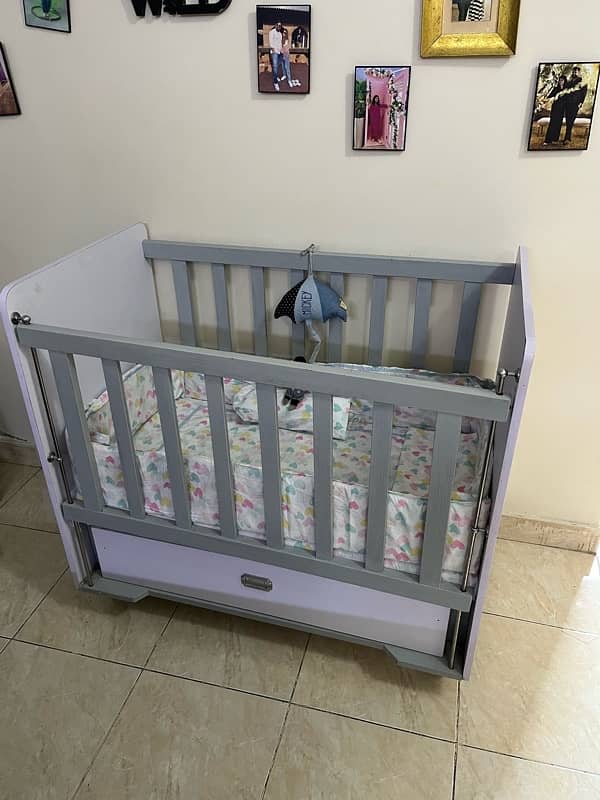 Baby cot 4