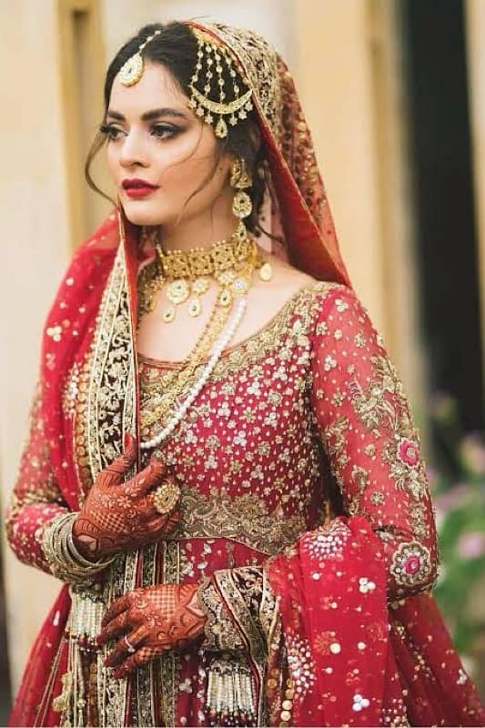 Kundan bridal desinger wedding dress inspired by minal khan 14