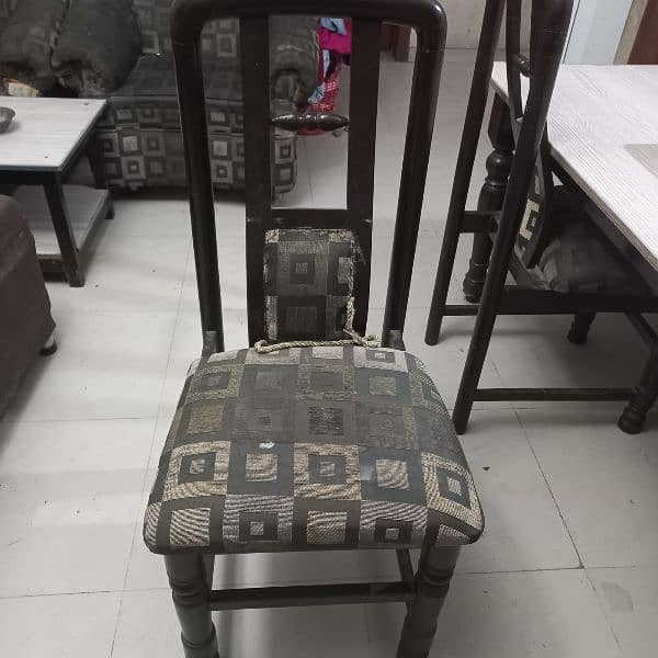 Dinning Table and Six Chairs for Sale 0