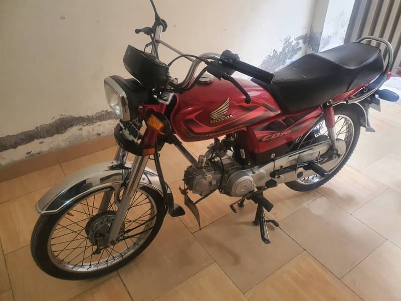 Honda CD 70 2023 Red 2