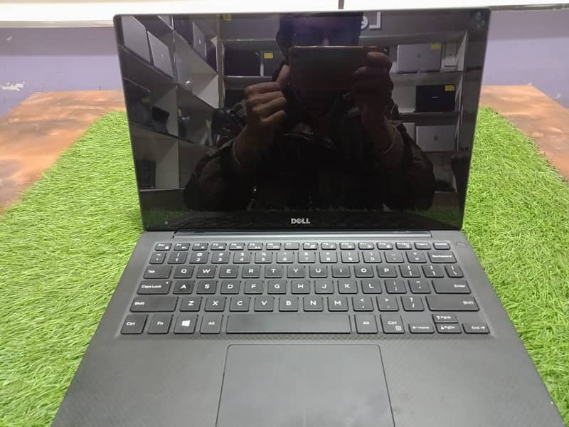 Laptop Dell Touch Screen (7th Gen)(16 Ram)(SSD 250) 2