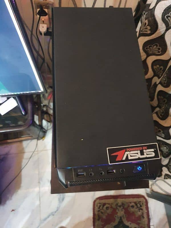 gaming pc 10/10 condition 3