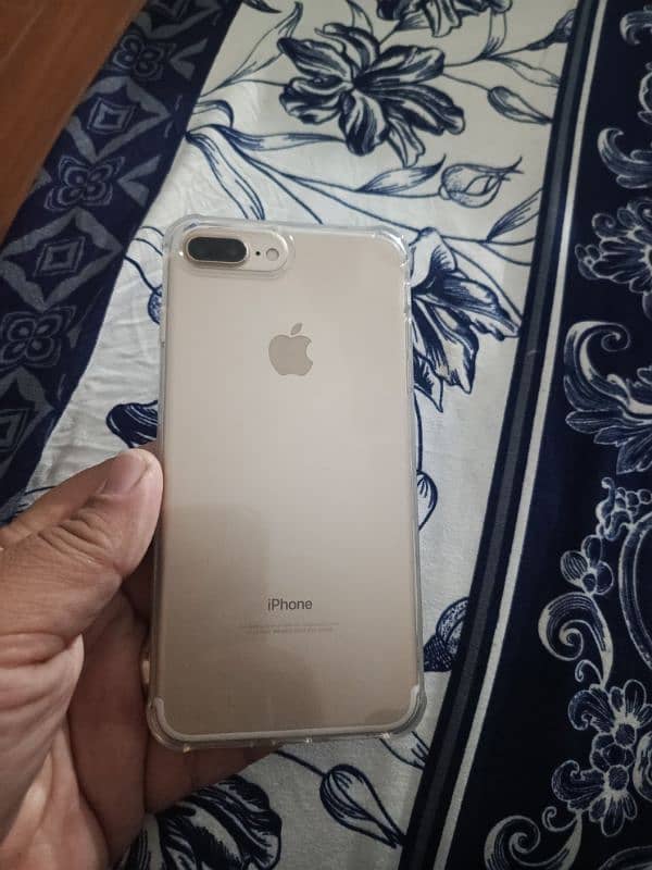 7 plus 128 gb PTA Approved 0