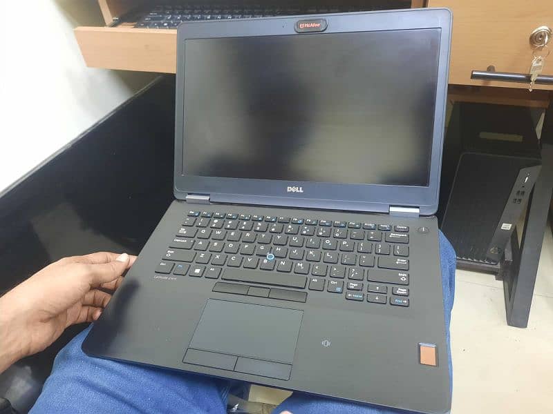 Dell Latitude E7470 4