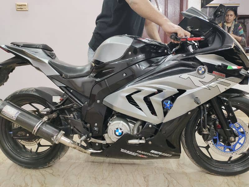 bmw s1000rr 12