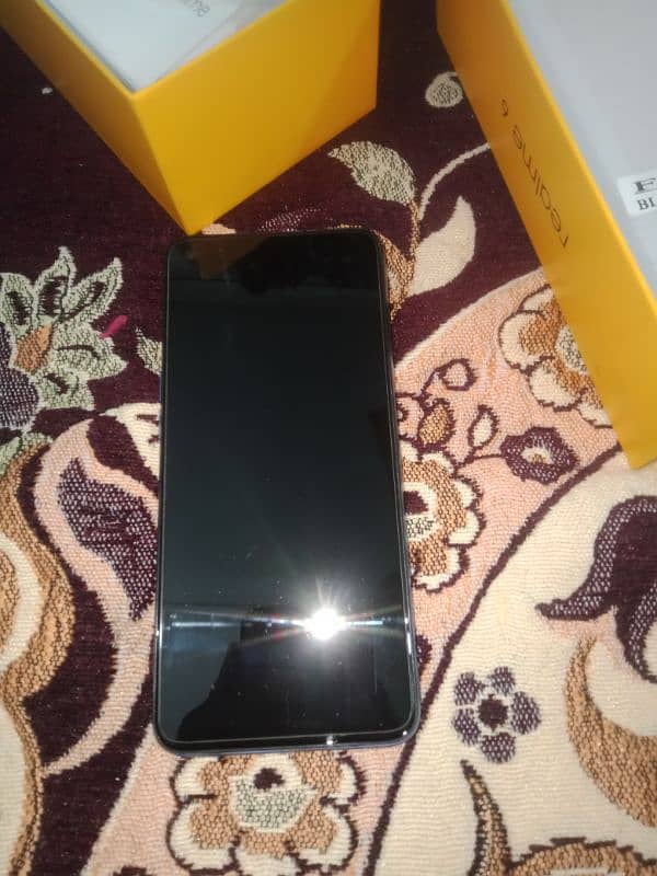 Realme 6 - Pristine Condition, Full Original Accessories, No Issues! 5