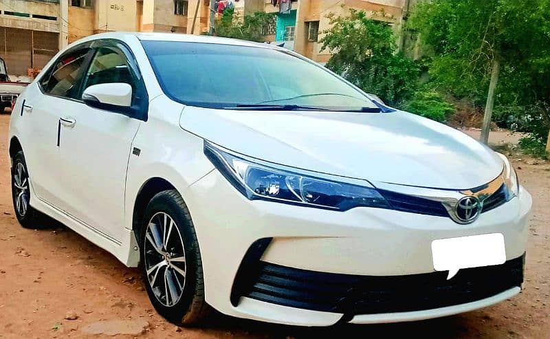 Toyota Corolla Altis 2018 4