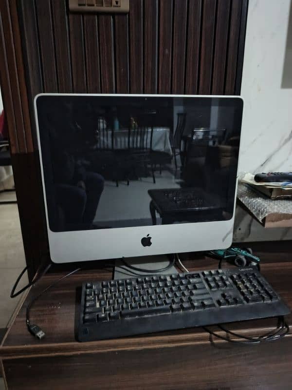 iMac 20124 GB 250 GB ideal for children YouTube every thing working 1