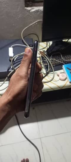 i am selling my iPhone x jv non pta 2 month sim time available.