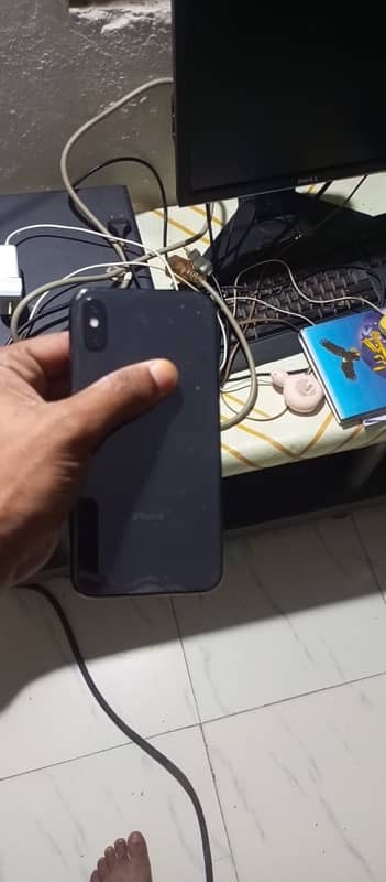 i am selling my iPhone x jv non pta 2 month sim time available. 2