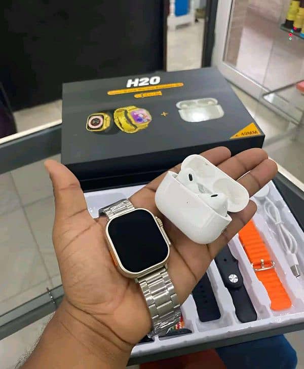 H20 Ultra Smart Watch 1