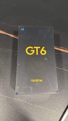 Realme GT6 16/512 pakistani variant