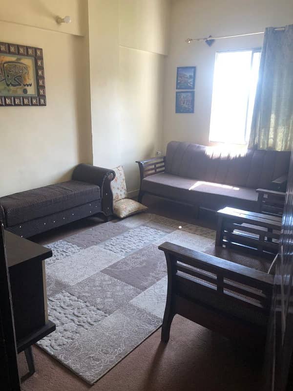 Golden chance 2bed dd leased flat available for investor rates contact ajwa estate 13