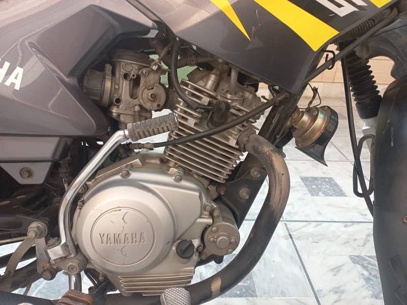 Yamaha YBR 125 for sale 4