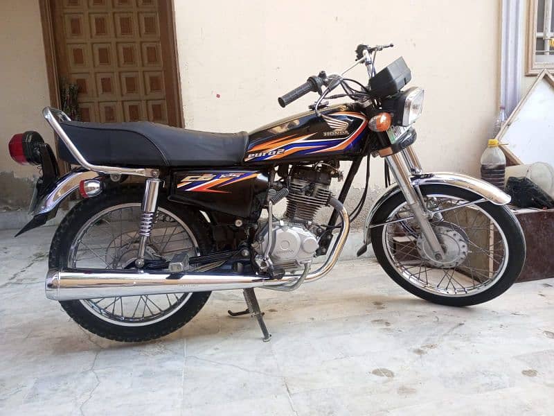 Honda CG 125 2018 4